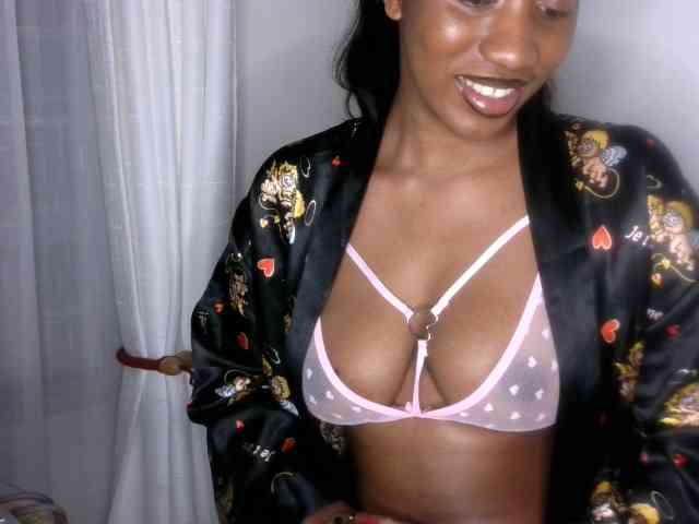Brianna-1 webcam