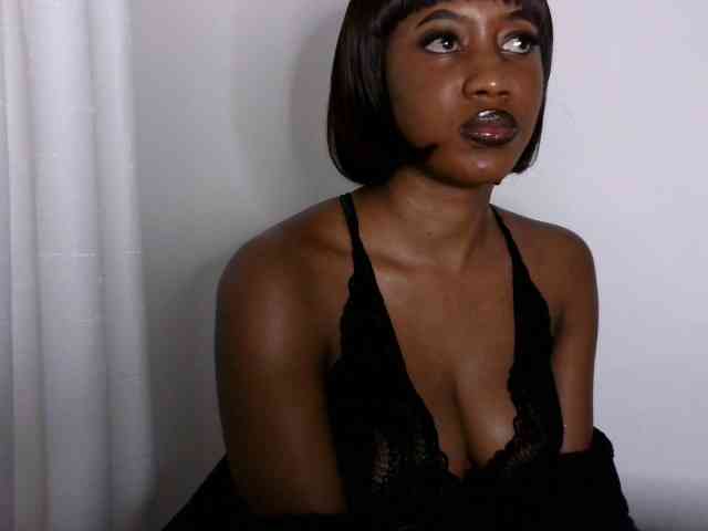 Brianna-1 webcam