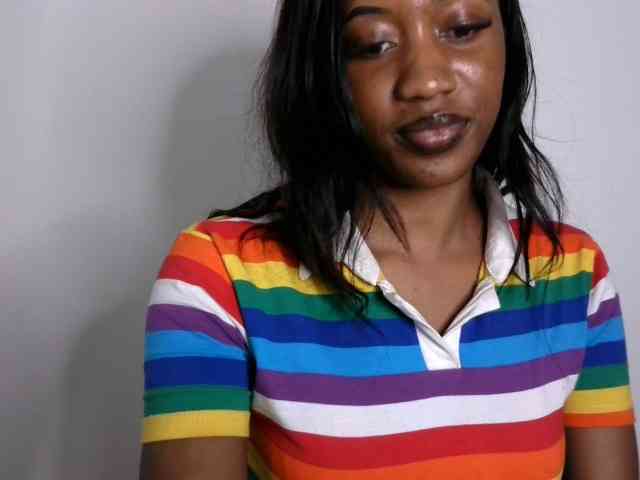 Brianna-1 webcam