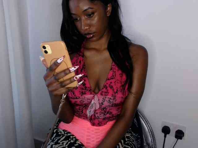 Brianna-1 webcam