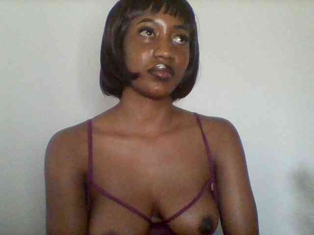 Brianna-1 webcam