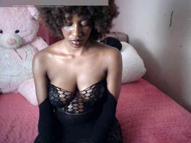 Brianna-1 webcam