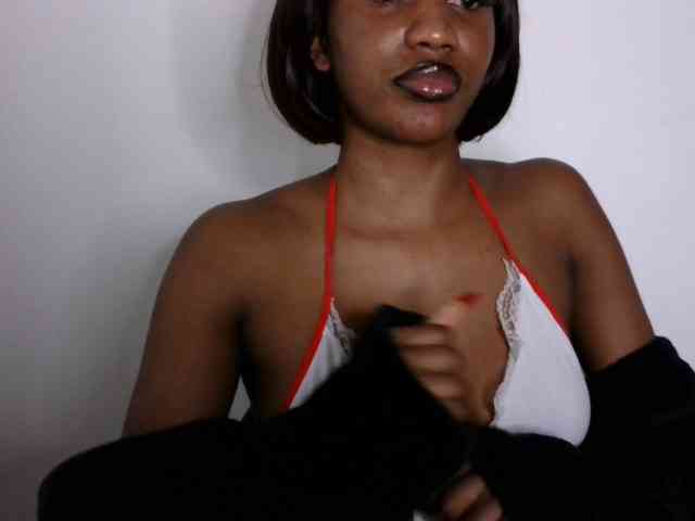Brianna-1 webcam
