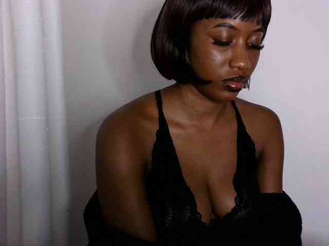 Brianna-1 webcam