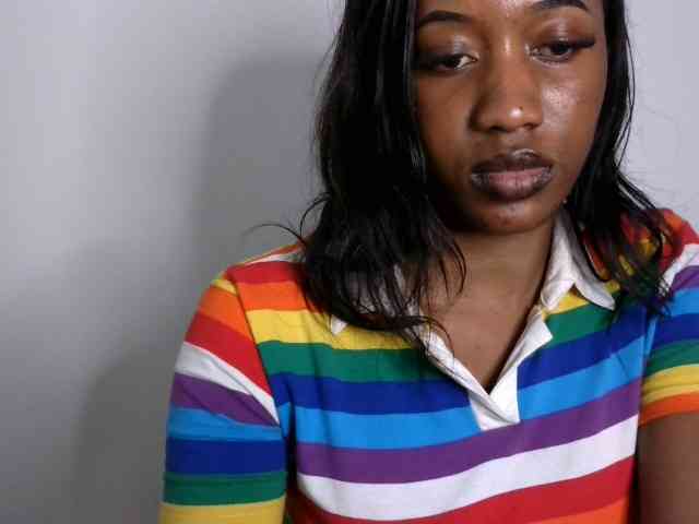 Brianna-1 webcam