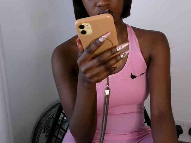 Brianna-1 webcam