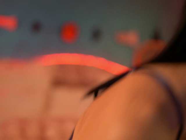 RaisaVawn live cam on BongaCams