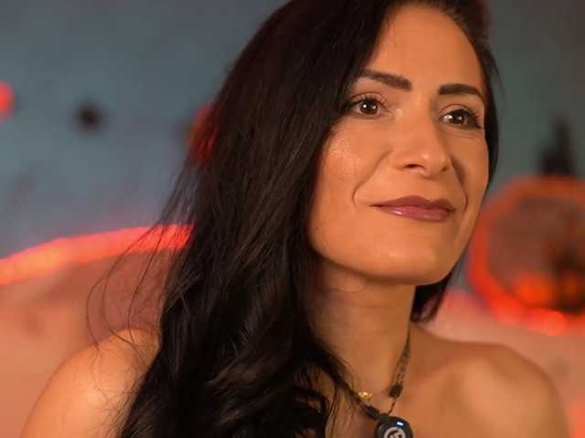 RaisaVawn