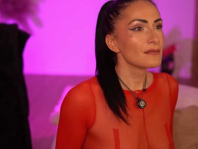 RaisaVawn