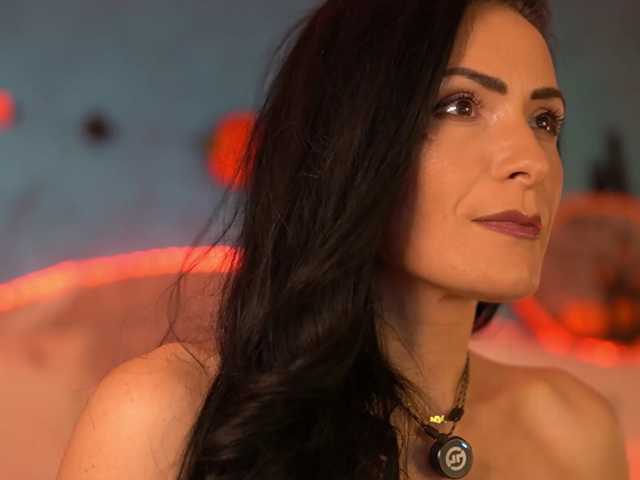 RaisaVawn