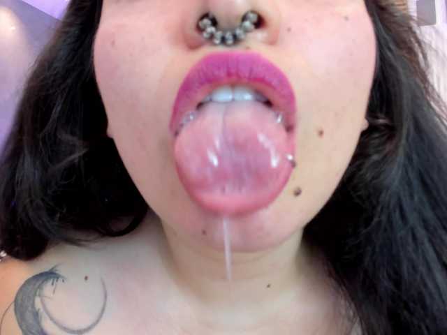 AmaraVell webcam