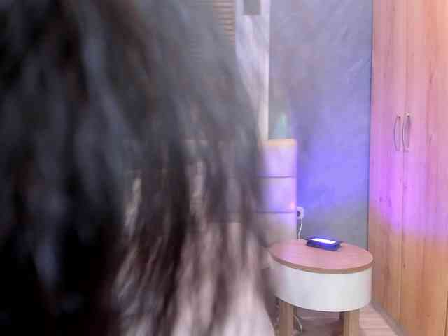 AmaraVell webcam