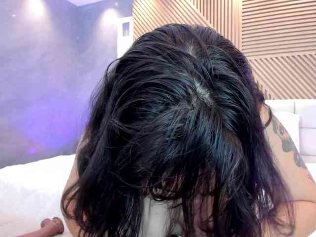 AmaraVell webcam