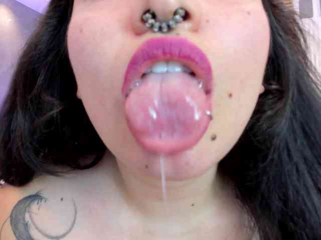 AmaraVell webcam