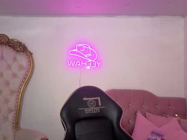 Isabela-tay live cam preview