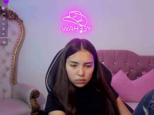 Isabela-tay live cam on BongaCams