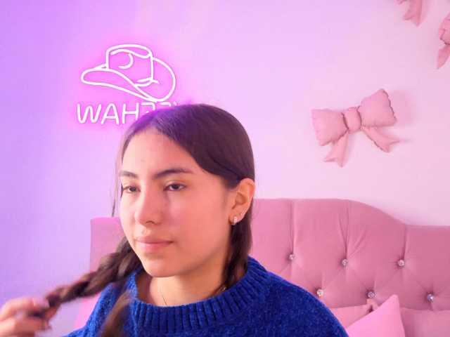 Isabela-tay live cam preview