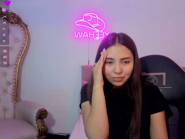 Isabela-tay live cam on BongaCams