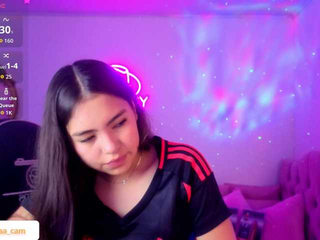 Isabela-tay live cam on BongaCams