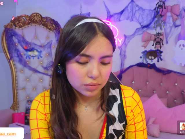 Isabela-tay live cam on BongaCams