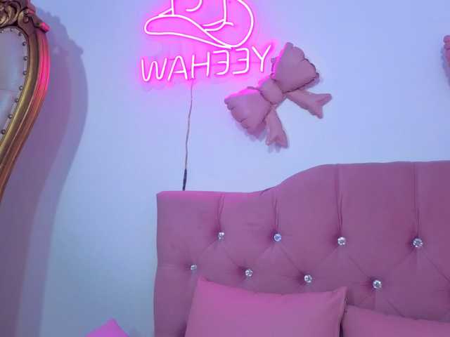 Isabela-tay live cam on BongaCams