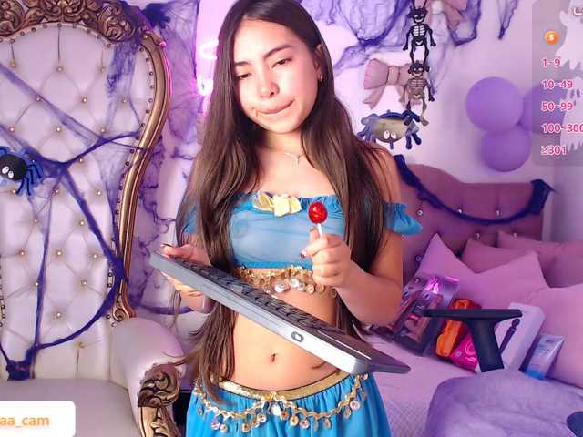 Isabela-tay live cam on BongaCams