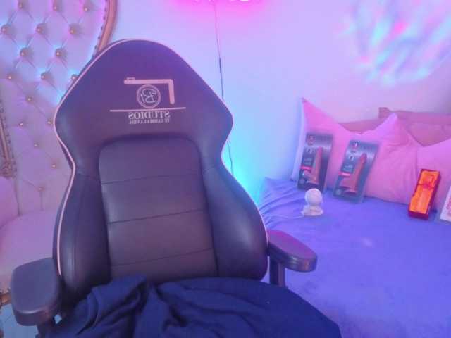 Isabela-tay webcam
