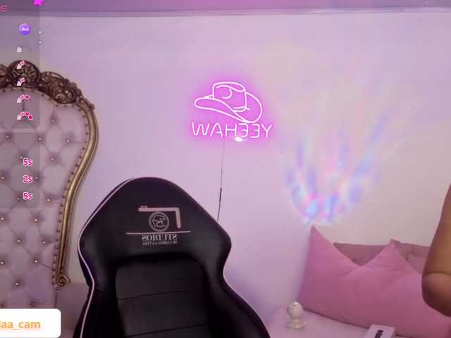 Isabela-tay webcam