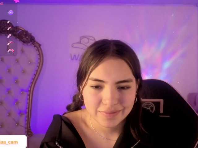 Isabela-tay live cam on BongaCams