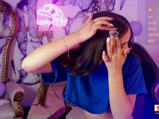 Isabela-tay live cam on BongaCams