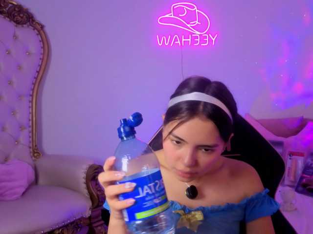 Isabela-tay live cam on BongaCams