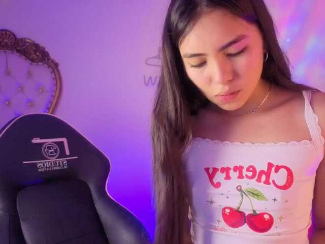 Isabela-tay live cam on BongaCams