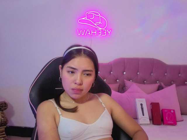 Isabela-tay live cam on BongaCams