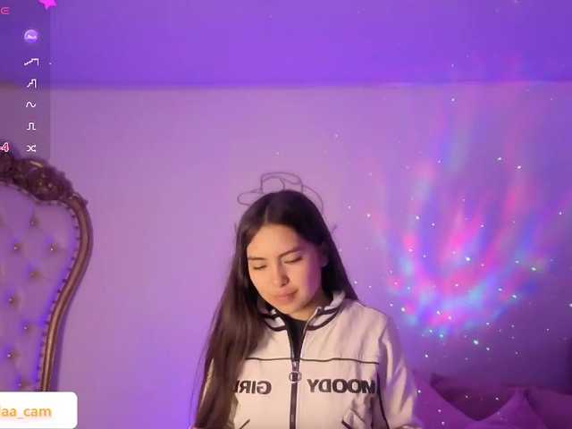 Isabela-tay live cam on BongaCams