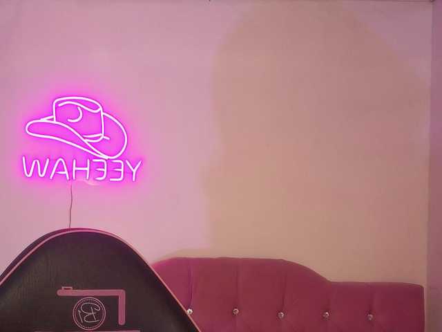Isabela-tay live cam on BongaCams