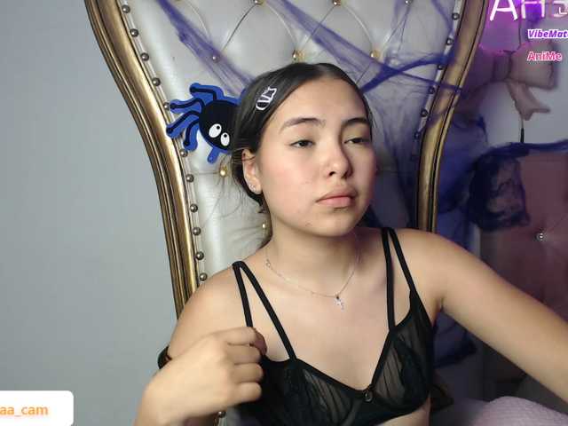 Isabela-tay live cam on BongaCams