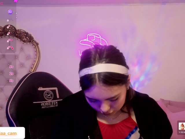 Isabela-tay webcam