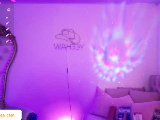 Isabela-tay live cam on BongaCams