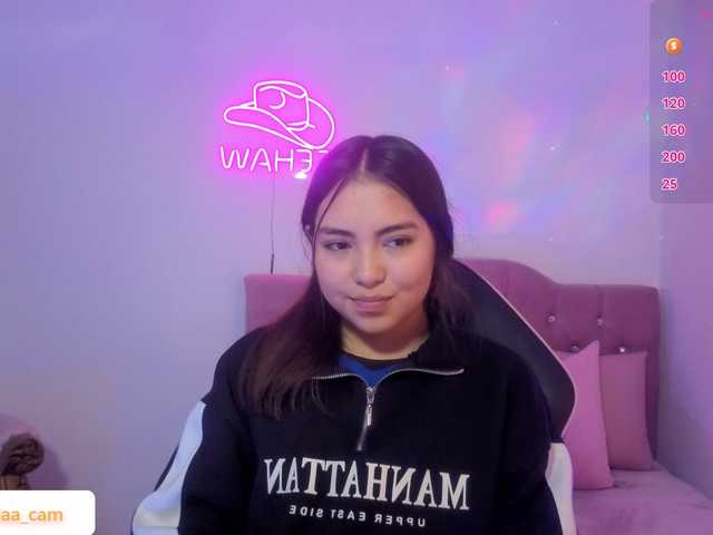 Isabela-tay live cam on BongaCams