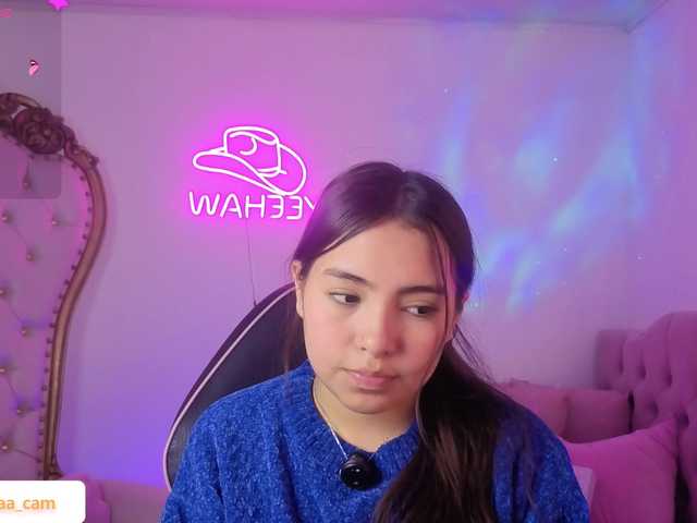 Isabela-tay live cam on BongaCams