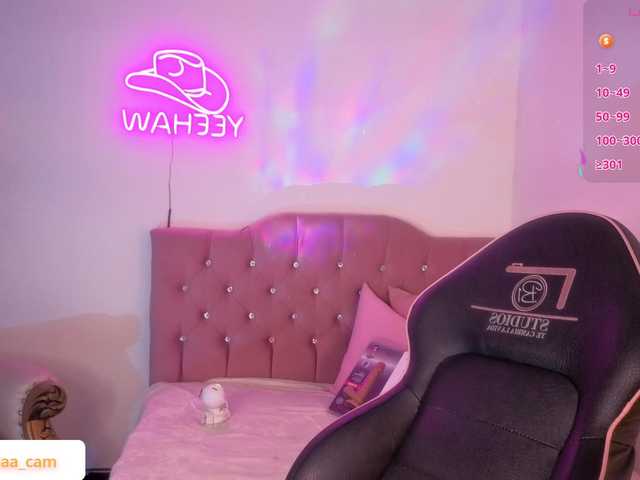 Isabela-tay live cam on BongaCams