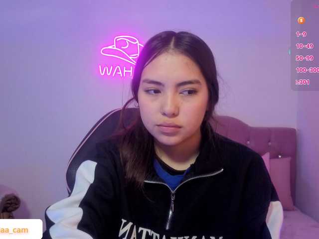 Isabela-tay live cam on BongaCams
