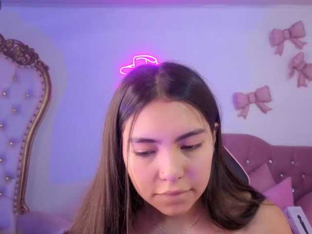 Isabela-tay live cam on BongaCams