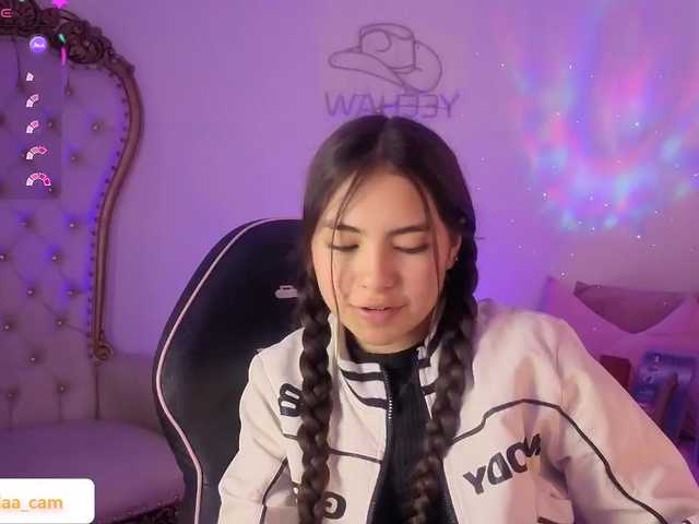 Isabela-tay webcam