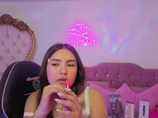 Isabela-tay live cam on BongaCams