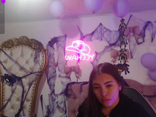 Isabela-tay live cam on BongaCams
