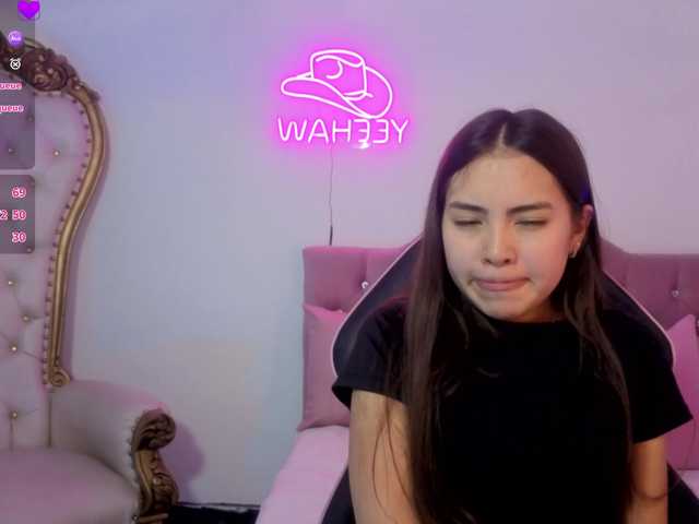 Isabela-tay live cam on BongaCams