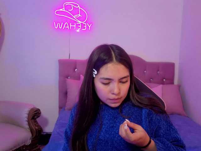 Isabela-tay live cam on BongaCams