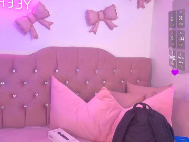 Isabela-tay live cam on BongaCams