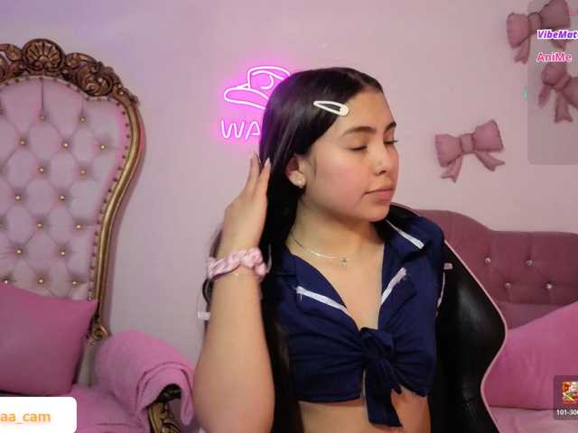 Isabela-tay live cam on BongaCams